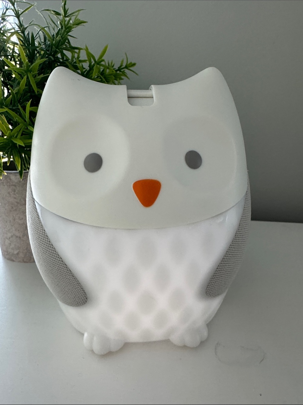 Skip Hop Owl Night Light in White, Gray and Orange